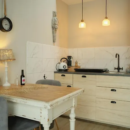 Bed & Breakfast Velserhoeve *