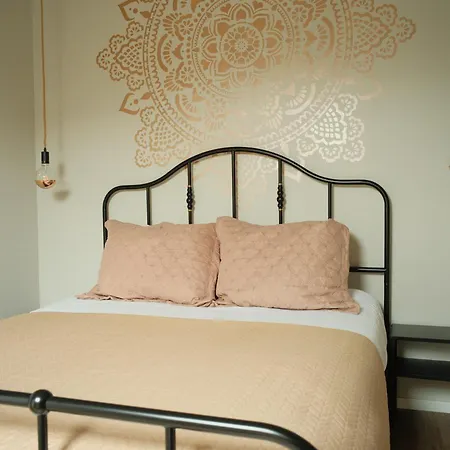 Bed & Breakfast Velserhoeve Velserbroek